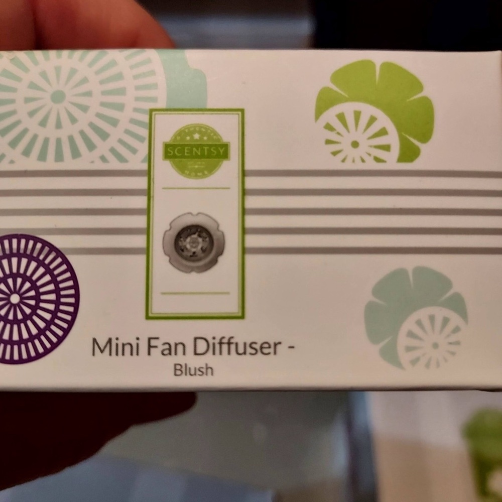 Scentsy Mini Fan Diffuser - Blush Pink